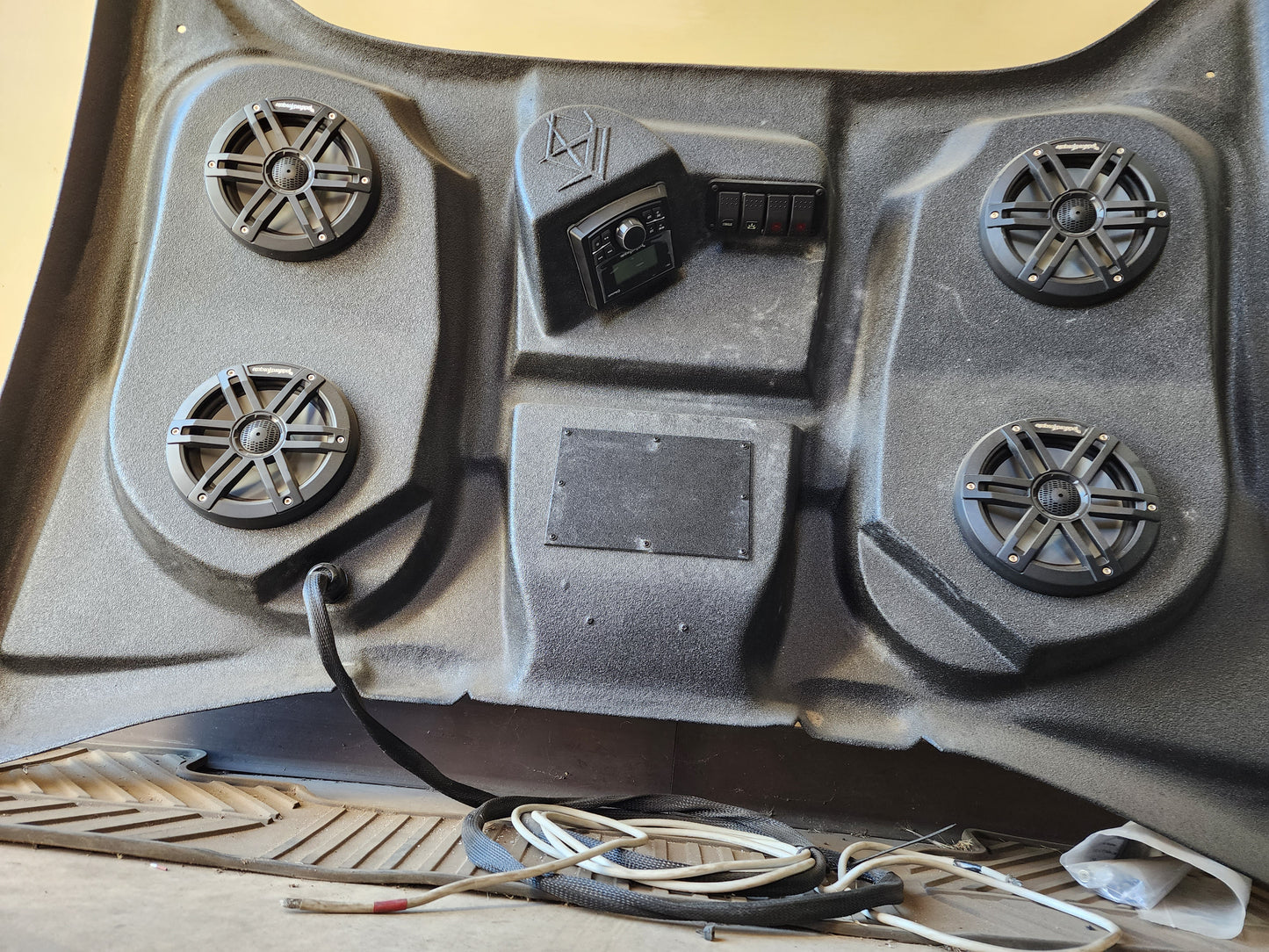 Ended - Canam - X3 2 Seat Audio Roof