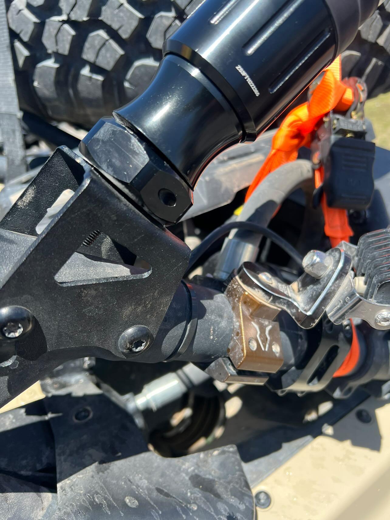 X3 Whip Light Cage Mounts